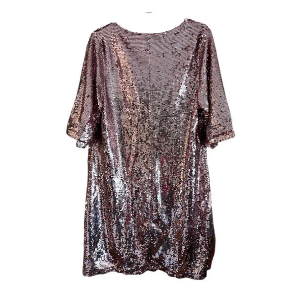 NWT City Chic Sequin Glow Dress Pink Short Sleeve V Neck Short Dress Party 18 - Picture 4 of 5